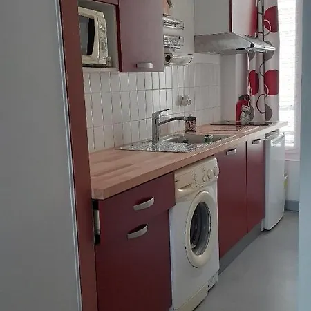 Apartment Renove 30 M2 - 2 Pers - Plein Sud - 1er Etage - Coquet *